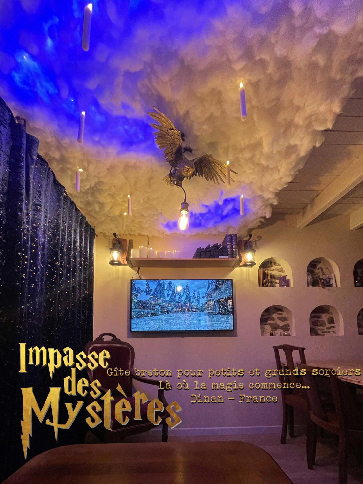 Impasse Des Mysteres - La Maison Des Sorciers Lehon/Dinan Exteriér fotografie