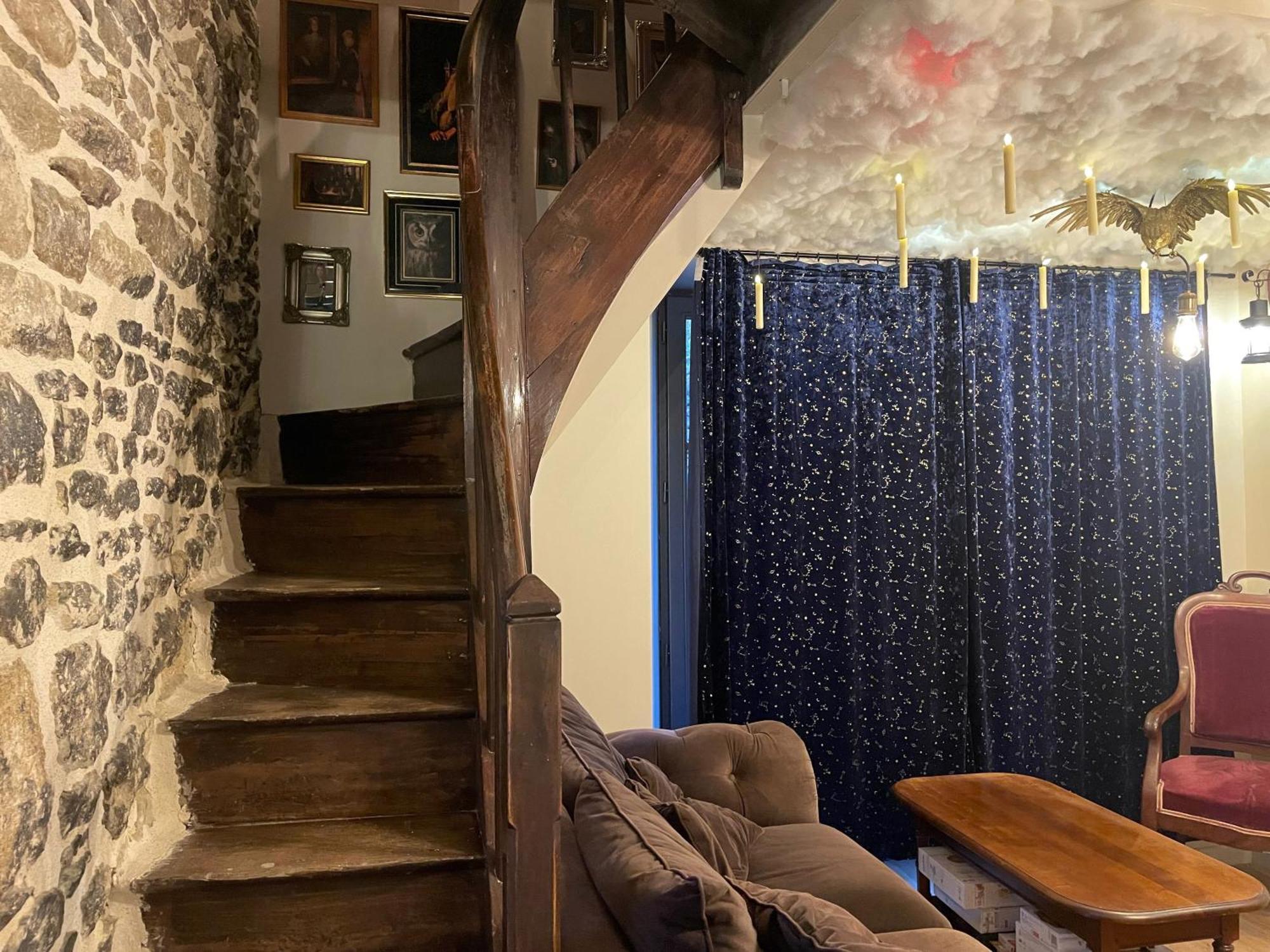 Impasse Des Mysteres - La Maison Des Sorciers Lehon/Dinan Exteriér fotografie